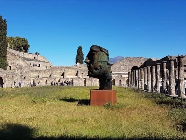 Three-hour guided tour of Pompeii with an archaeologist